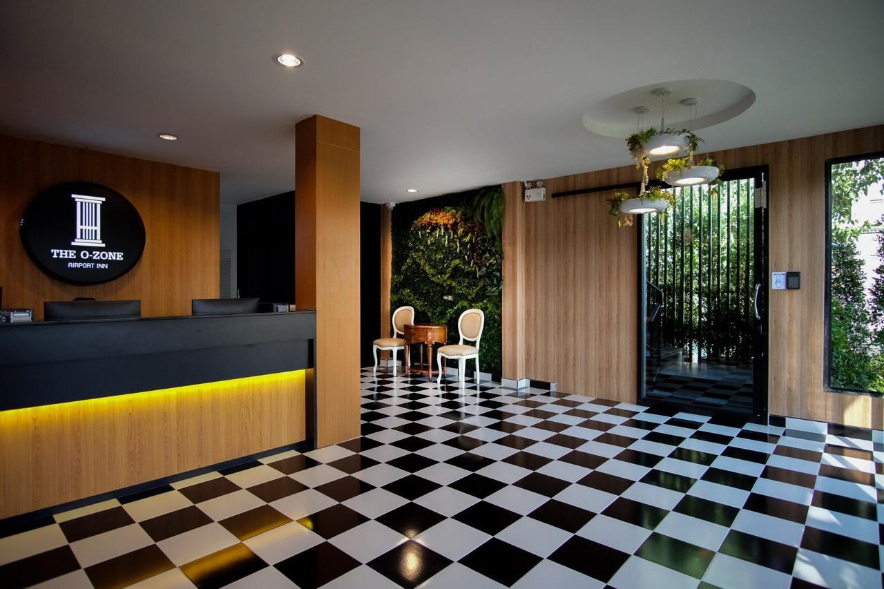 The O-Zone Airport Inn Bangkok Bagian luar foto